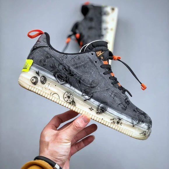 Nike Air Force 1 Experimental-Type N. 354\